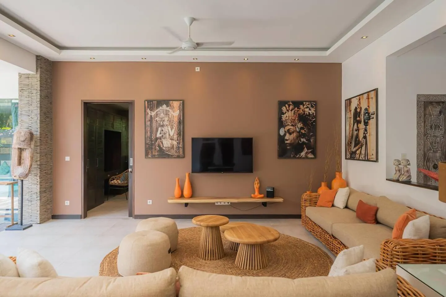 4 Bedroom Villa With Pool, Central Location Seminyak